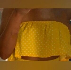 SHEIN 2PCRuffle Cropped Vac Tube Top Set (yellow w/white polka dots)